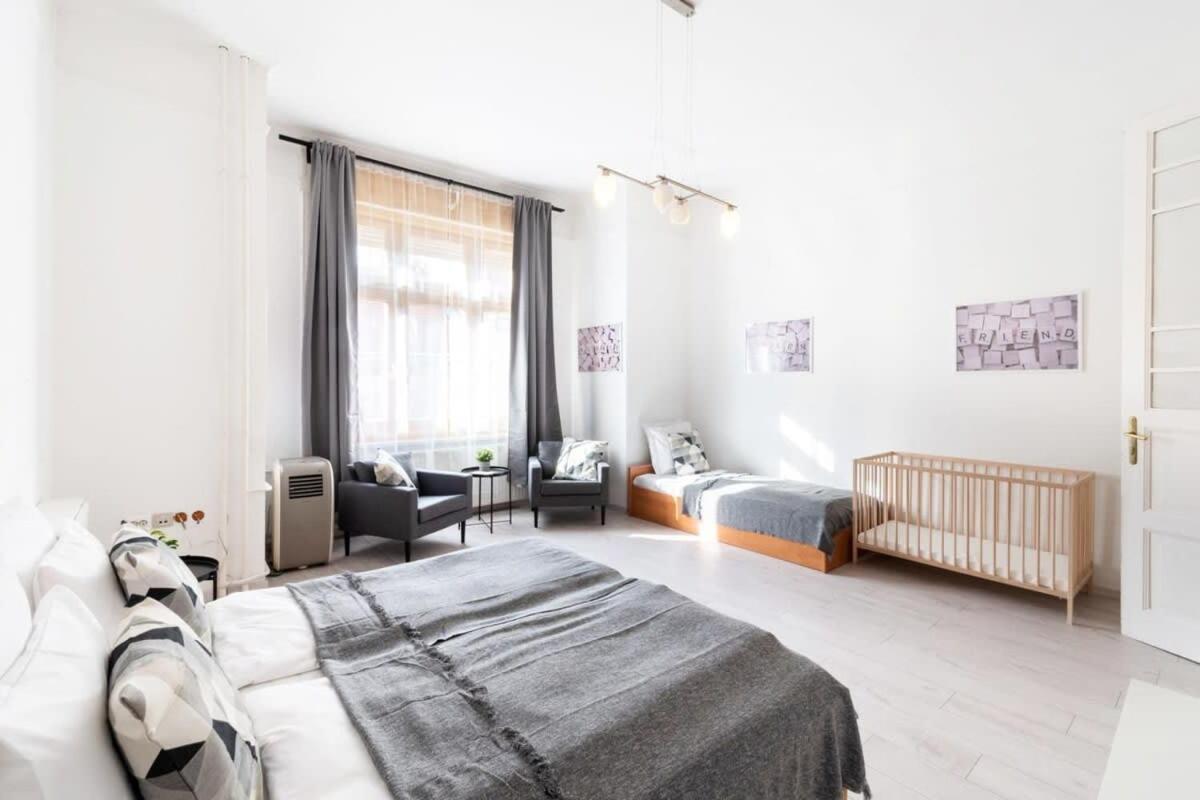 Spacious And Comfy Very * Budapest