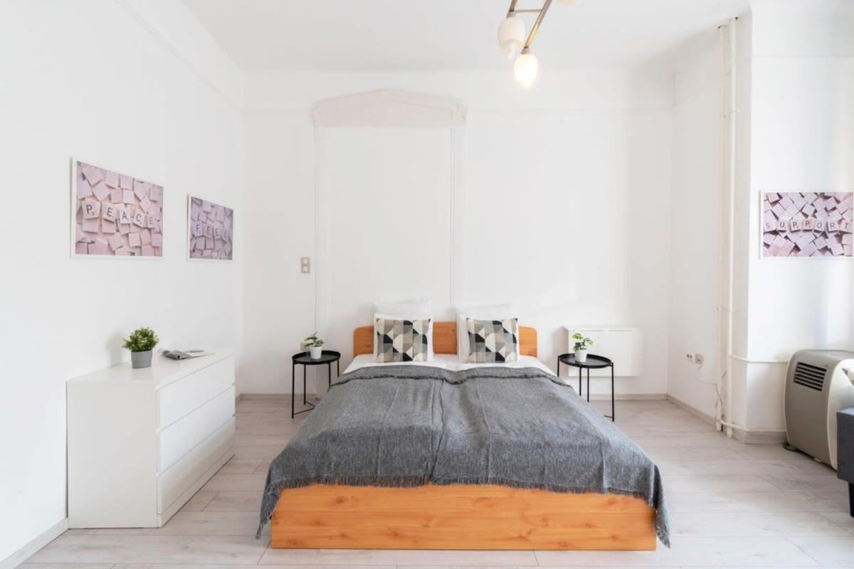 Spacious And Comfy Very Budapest