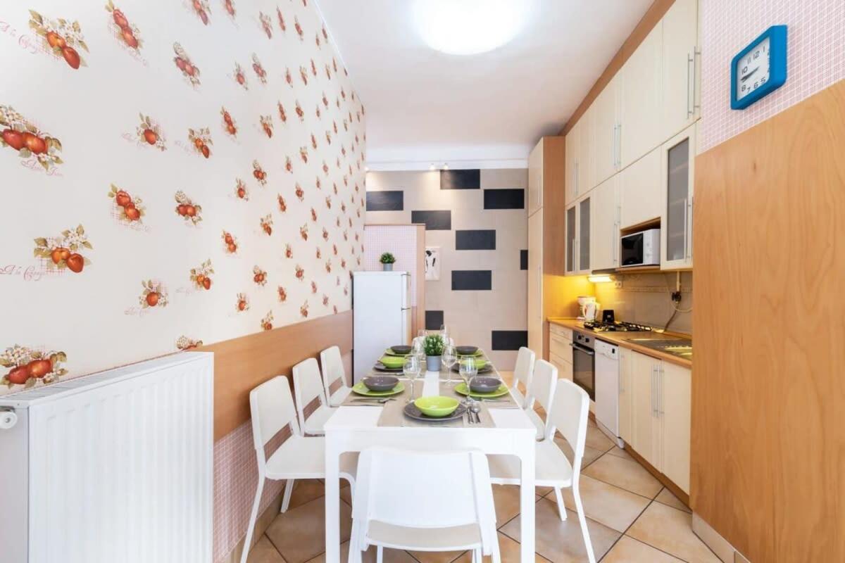 Spacious And Comfy Very Apartment *