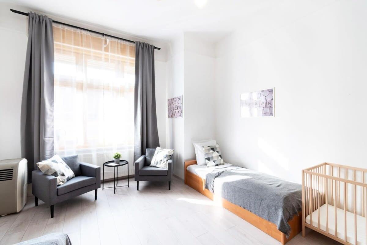 Spacious And Comfy Very * Budapest